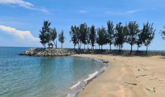 beach Christianity in Brunei