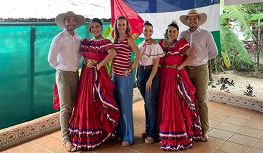 Costa Rica Traditional attire